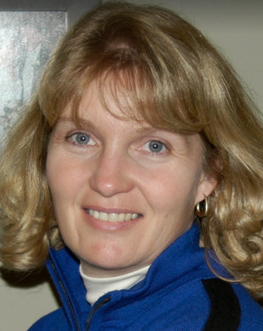 Headshot of Anne Dahlen